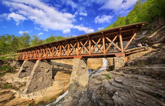 Lost Canyon Cave and Nature Trail in Branson, Missouri